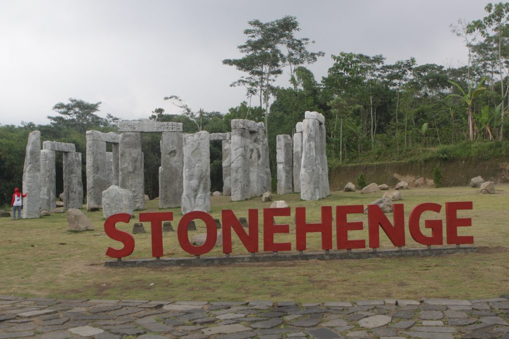 Kawasan Stonehenge Cangkringan