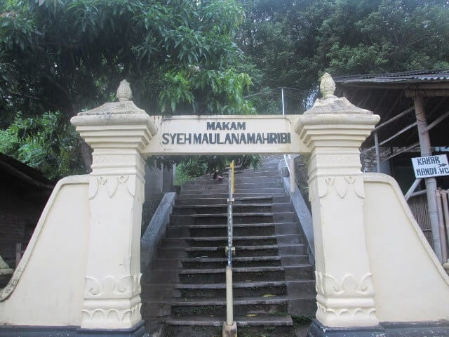 Makam Syeh Maulana Magribi